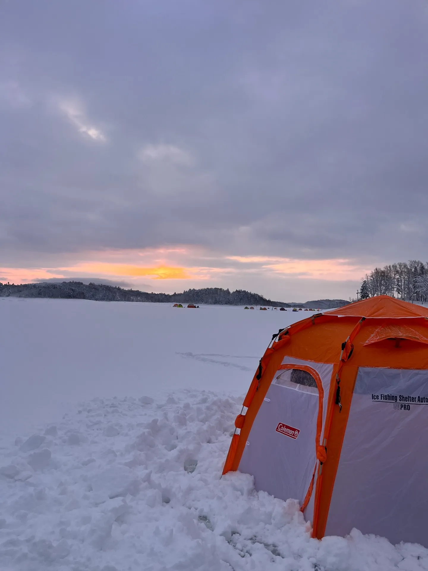 Hitotoki Baseで、家族のはじめての氷上体験。